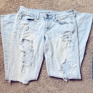 american eagle jeans (can be worn as mom jeans)